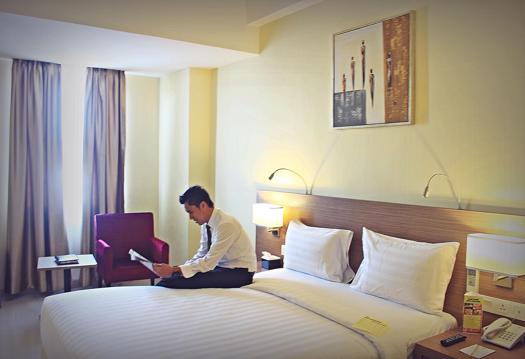 Biz Hotel Batam Nagoya Exterior foto